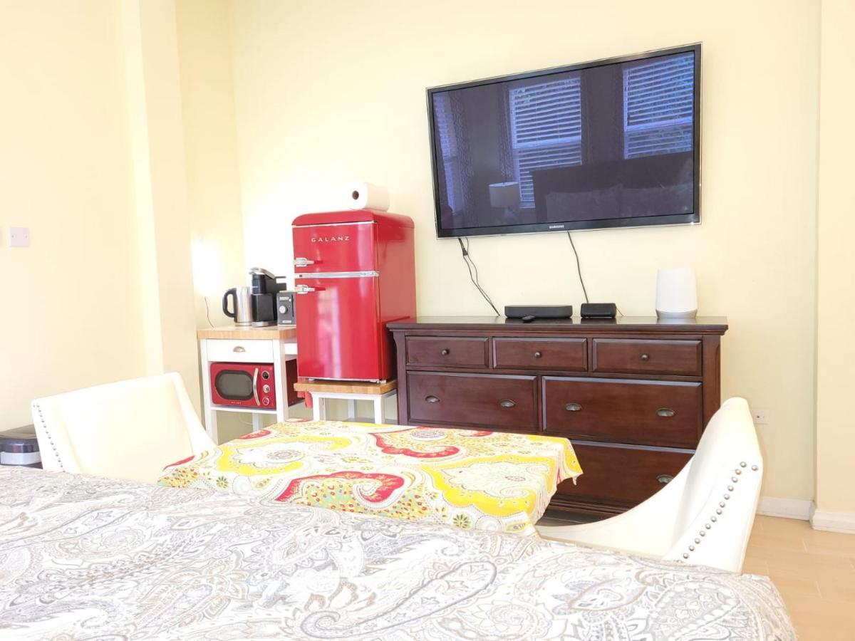 Keep Cool Guesthouse جزيرة جورس المظهر الخارجي الصورة